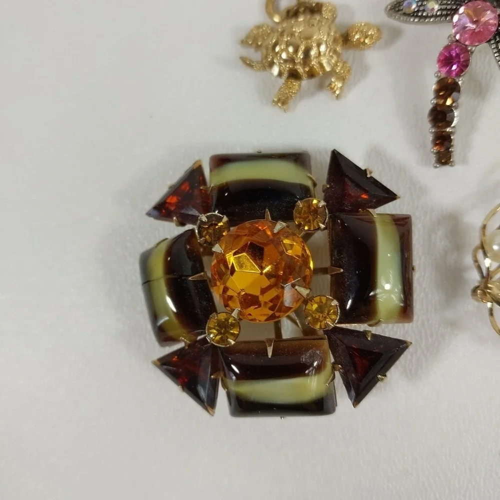 Vintage Lot Of 4 Small Rhinestone Wearable Brooch Pins Turtle Charm Dragonfly‎